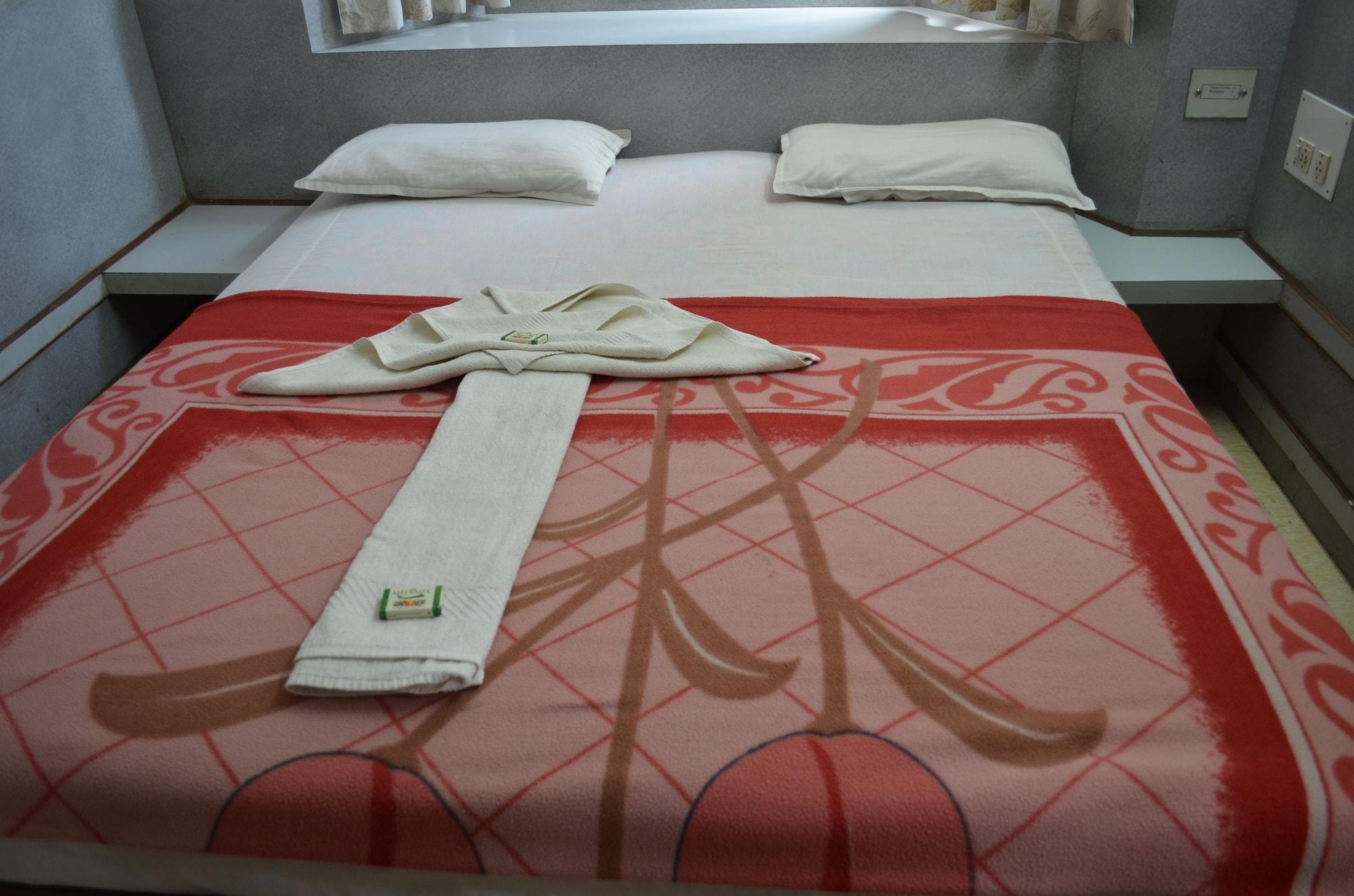 Hotel T.A.P. Paradise Μπανγκαλόρ Εξωτερικό φωτογραφία