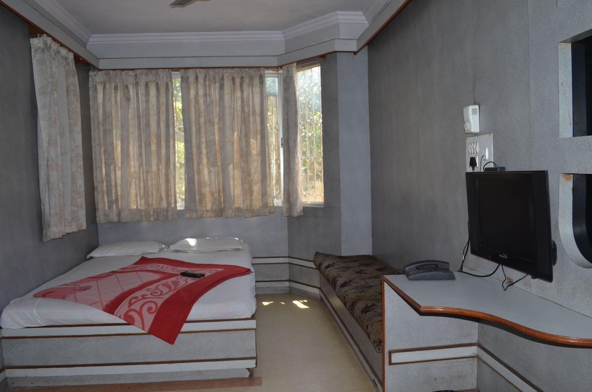Hotel T.A.P. Paradise Μπανγκαλόρ Εξωτερικό φωτογραφία